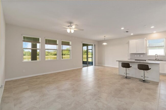 Photo - 1651 Chatsworth Cir