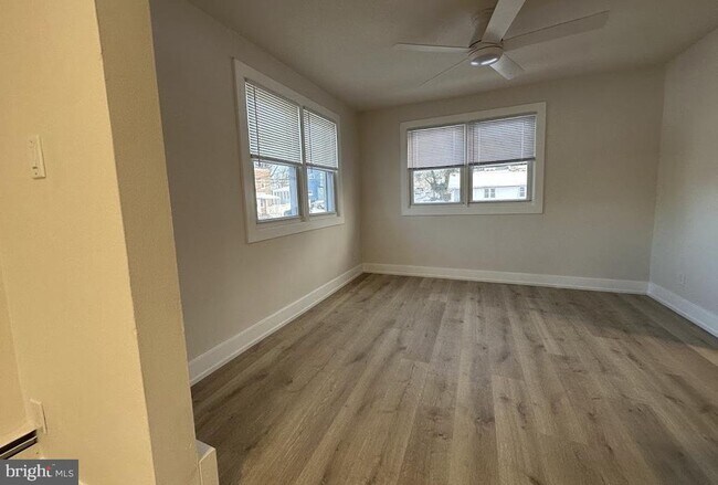 Photo - 2259 Hamilton Ave