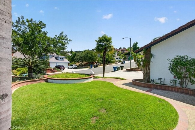 2423 Joel Dr