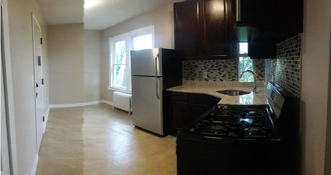 12-16 Groton St