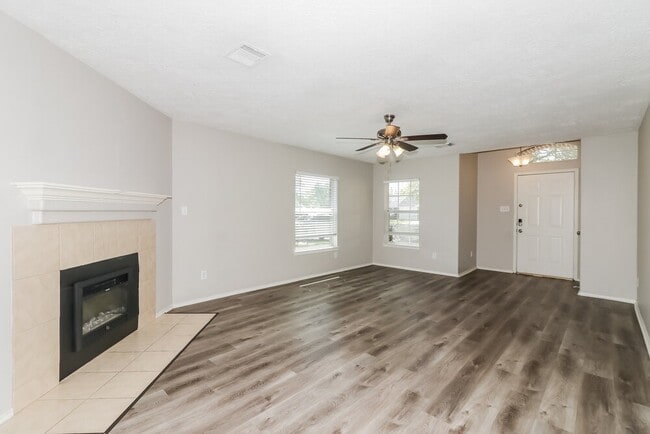 Photo - 7835 Northfork Hollow Ln