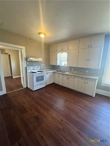 Photo - 4711 N Main St