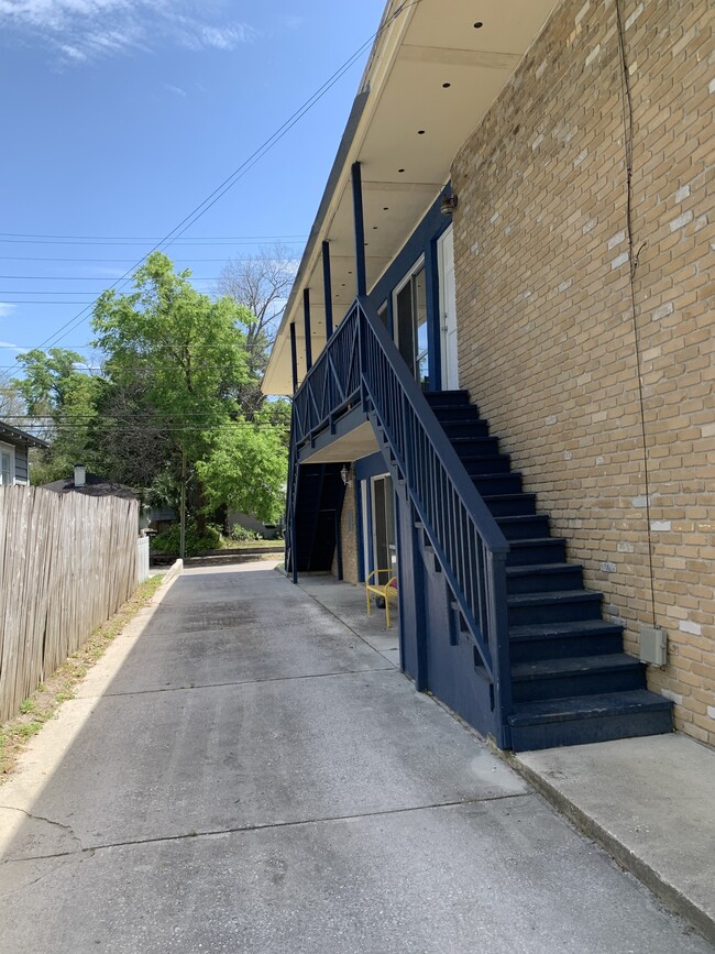 3877 Herschel St Unit 3