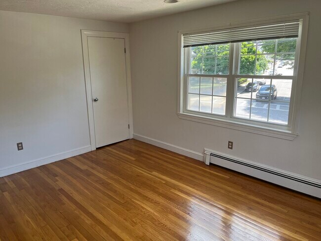 251 Faneuil St Unit 3