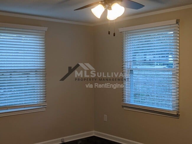 Photo - 809 Carter Ave