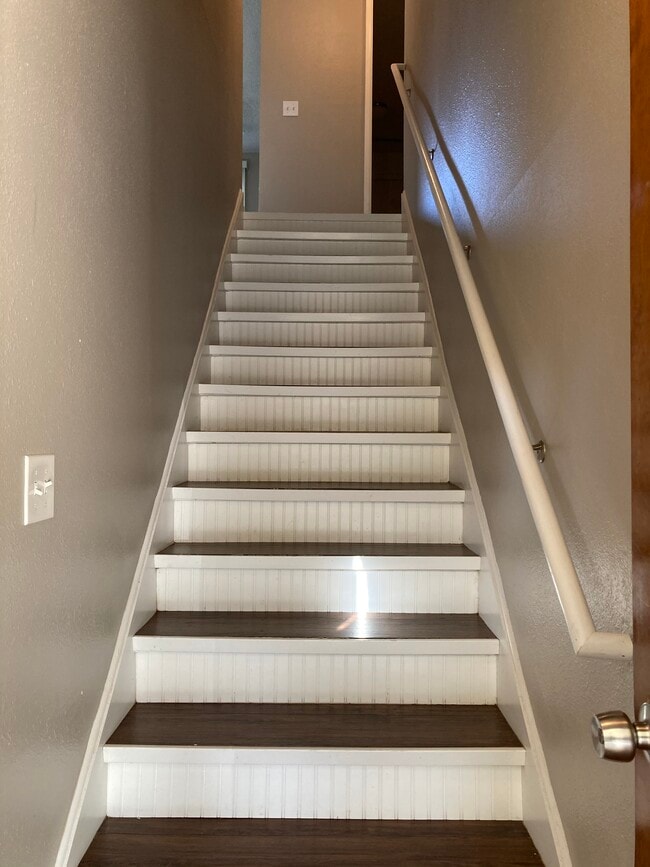 Photo - 2863 Applewood Ln