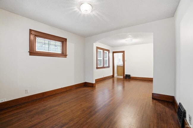 Photo - 1239 Charlotte Ave