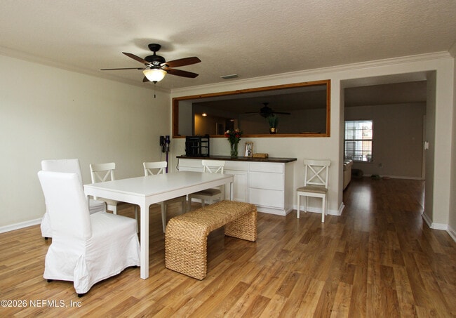 Photo - 1448 Heather Ct