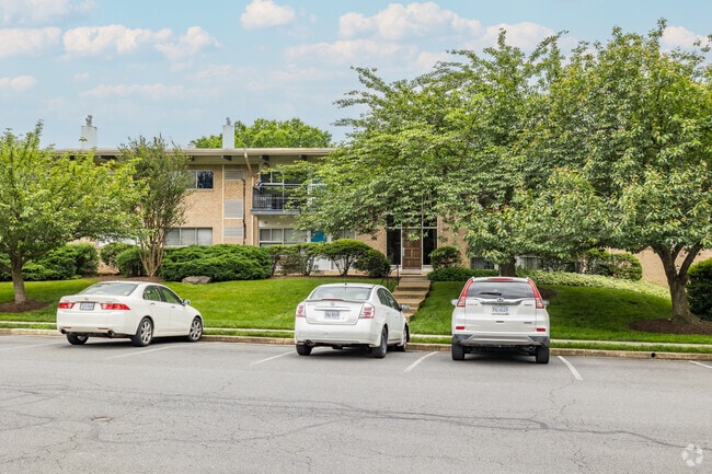 Front Exterior - Fairfax Heritage Condominums