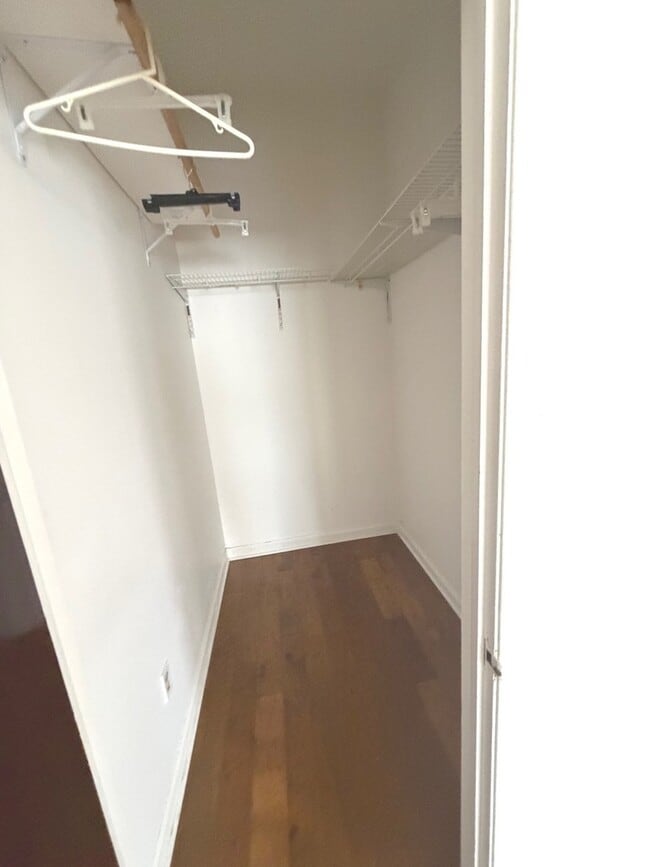 Photo - 1995 Howard Ave