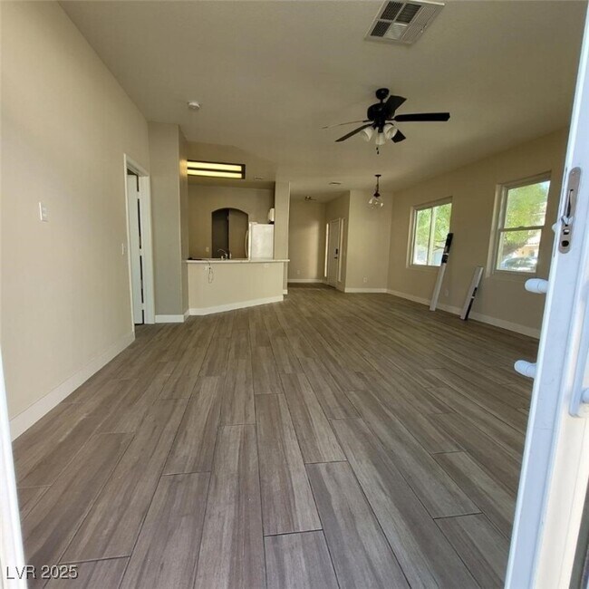 Photo - 7828 Sungrove Ct