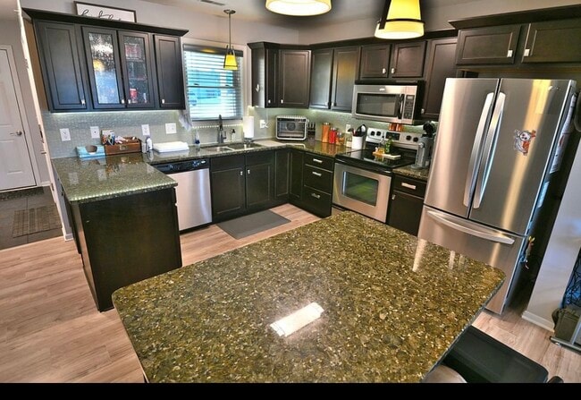 Photo - 8311 S 35th St