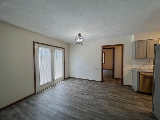 Photo - 2 Bedroom Duplex –Near Chesterfield Family Center and Park