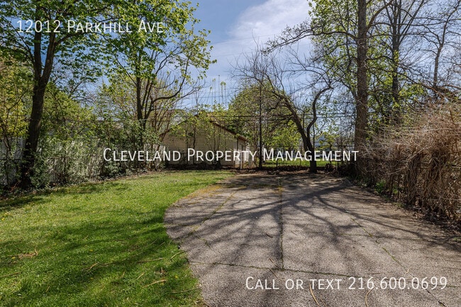 Photo - 12012 Parkhill Ave