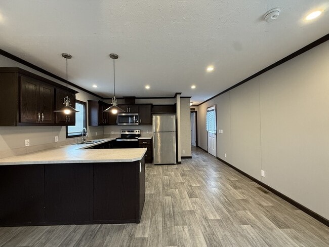 Photo - 10610 State Rte 762