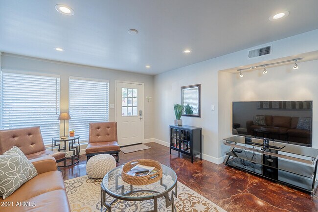 Photo - 7321 E Northland Dr Unit 9