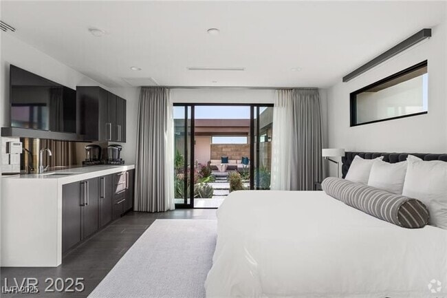 Building Photo - 4 Soaring Bird Ct Rental