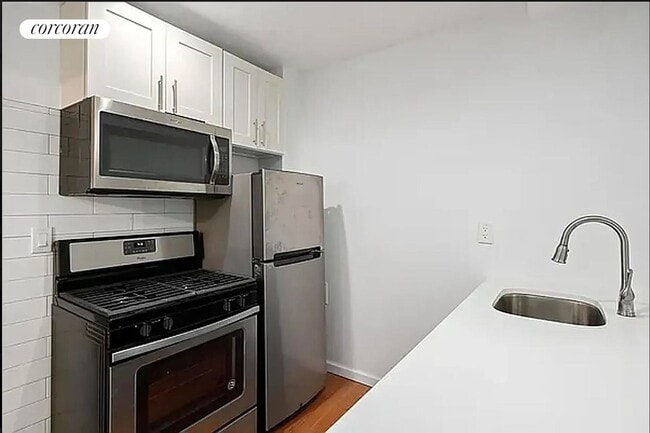 Photo - 1980 Amsterdam Ave