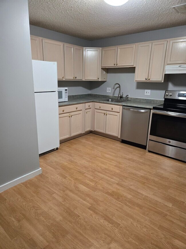 Photo - 4 Midhurst Rd Unidad 420