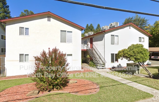 Building Photo - 308 Cooper Ln Unit Apt 10