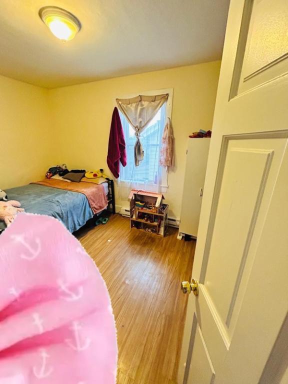 Photo - 26-28-28 Franklindale Ave