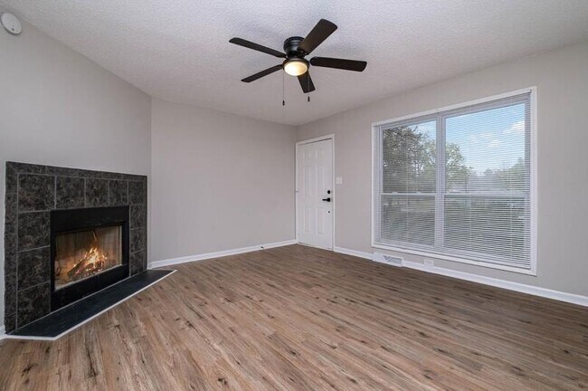 Photo - 6026 Olinda St