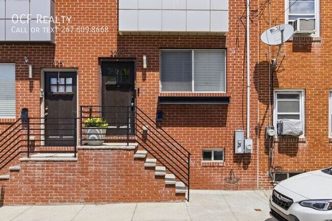 Photo - 2249 Kimball St