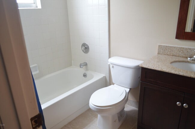 Photo - 101 Summer Pl Unit 3