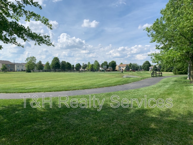 Photo - 2122 Cedarmill Dr