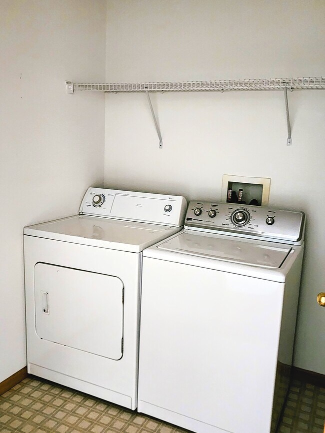 Photo - 1904 Hawthorne Point