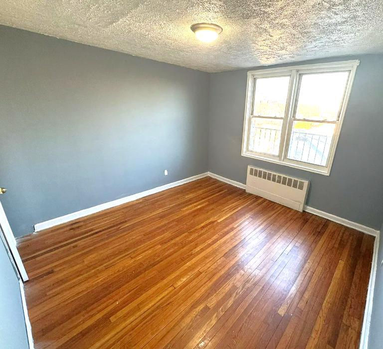 Photo - 103 Chancellor Ave Unit B12,