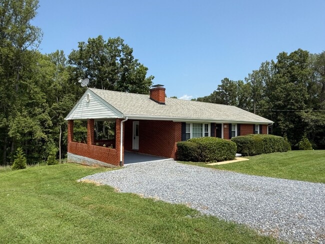 Photo - 369 Pleasant Hill Rd