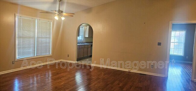 557 N Parker Church Rd