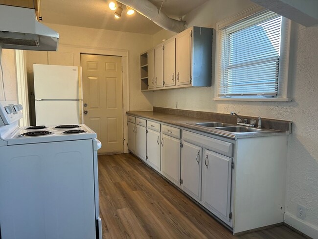513-515 23rd Street