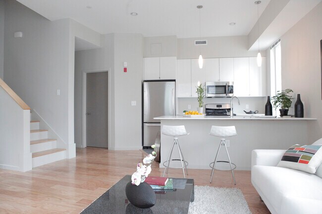 Photo - 53 Glenville Ave