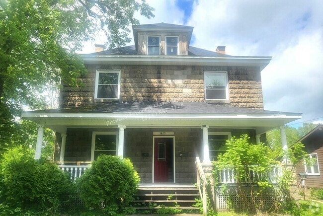 Building Photo - 1429 Hall Ave Unit 1 Rental