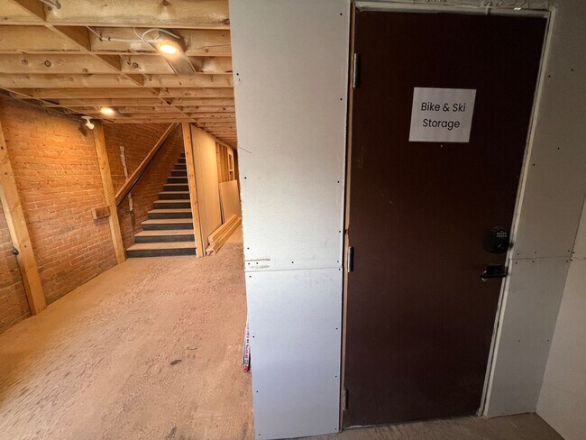 Photo - 361a 1st Ave Unité SI ID1386646P