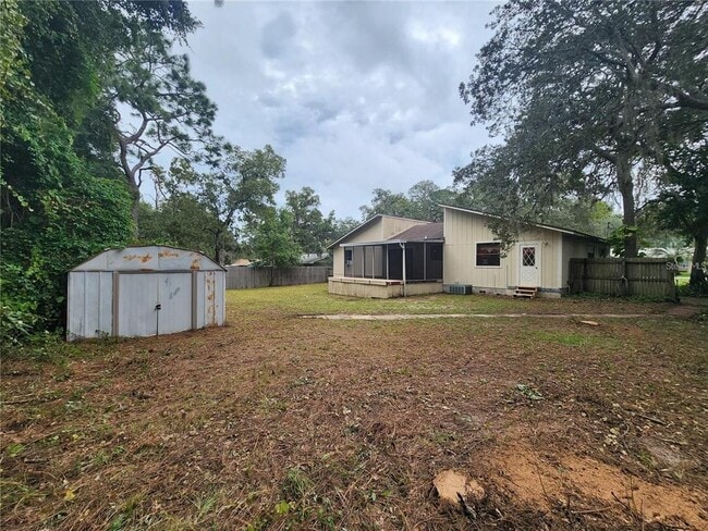 Photo - 913 Russell Ave