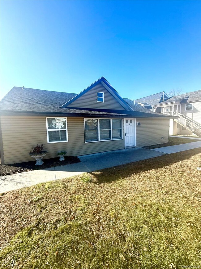 Building Photo - 1169 NY-17A Unit 9