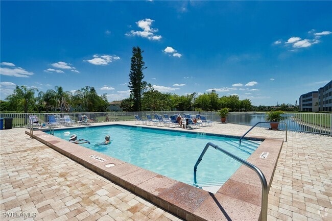 Building Photo - 14801 Park Lake Dr Unit 101 Rental