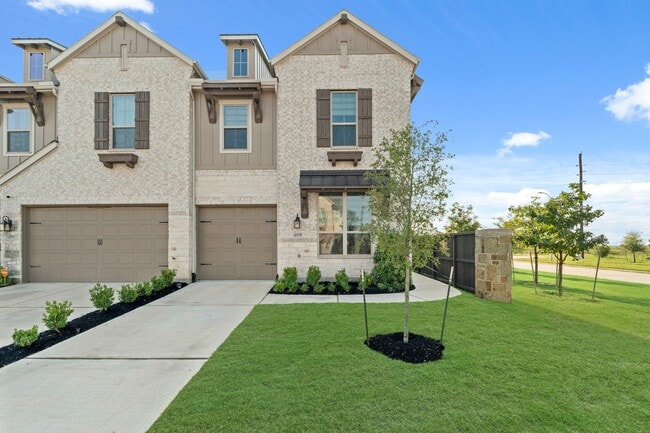 Photo - 6579 Scarlet Pond Ln