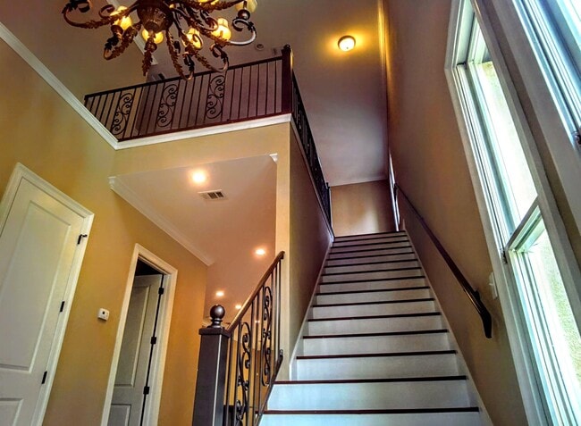 Photo - 1830 Ashley Hall Way