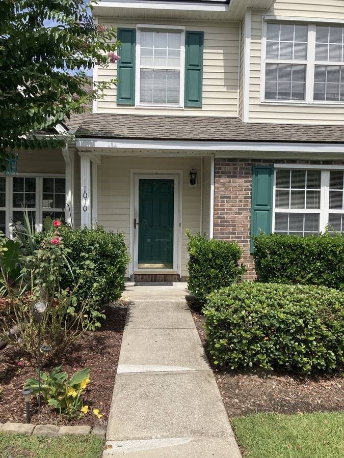 Photo - 1010 Palisade Cir