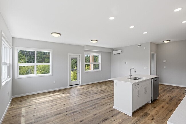 Photo - Marakai - Corporate Unit B202