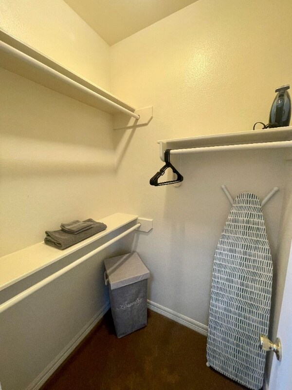 Photo - 6826 King George Pl