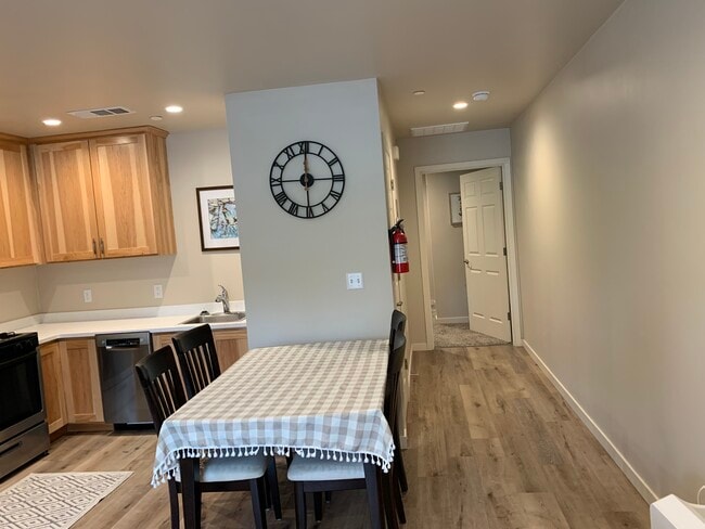 Photo - 2805 Harrison Ave
