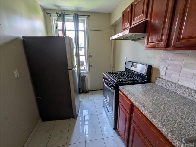 Photo - 206-07 Hillside Ave. Unit 2FL