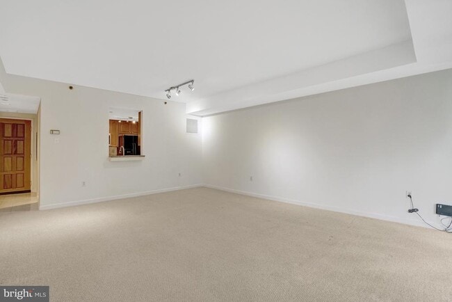 Photo - 1530 Key Blvd Unit 307