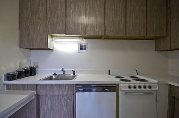 Photo - 129 Chiswick Rd Unit 1