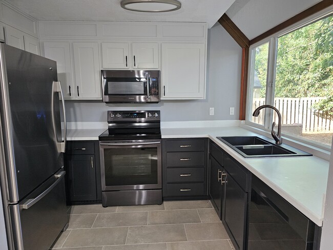 Photo - 22222 SW Mandan Dr